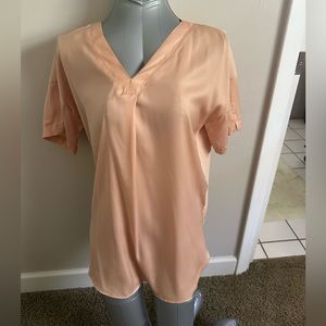 Real Housewives * NWT Lysse Blouse purchased on a live auction from Sonja Morgan
